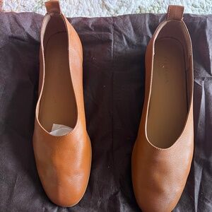 Everlane Taupe Ballet Flats
